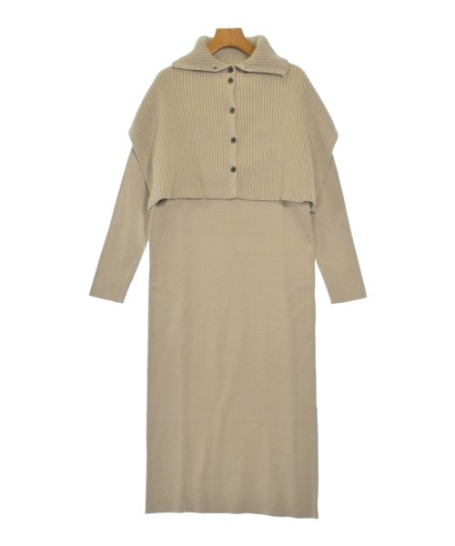 apart by lowrys ชุดเดรส