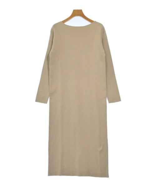 apart by lowrys ชุดเดรส