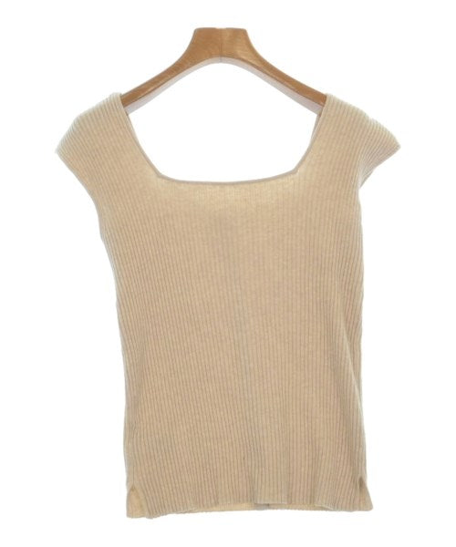 apart by lowrys เสื้อกั๊ก