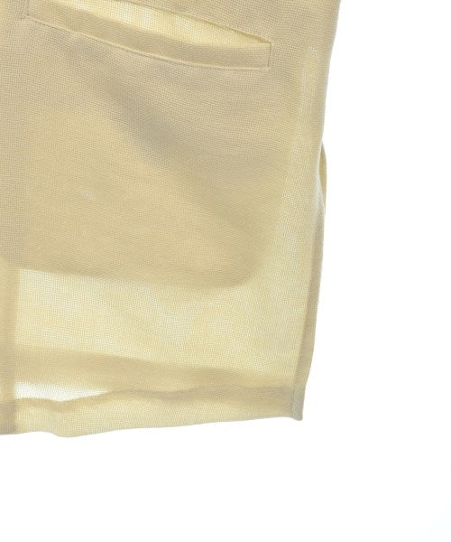 apart by lowrys อื่น