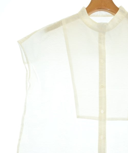 apart by lowrys เสื้อสตรี
