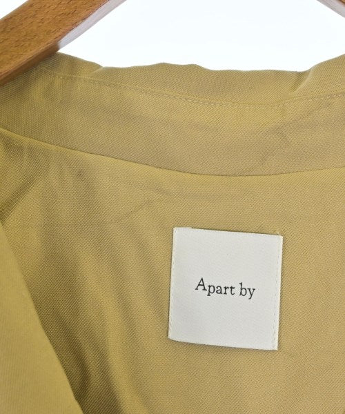 apart by lowrys เสื้อโค้ท