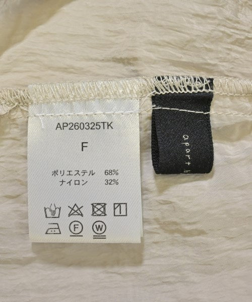 apart by lowrys เสื้อสตรี
