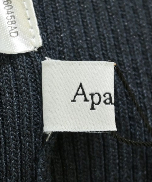 apart by lowrys เสื้อแขนกุด