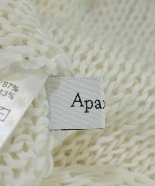 apart by lowrys เสื้อกันหนาว