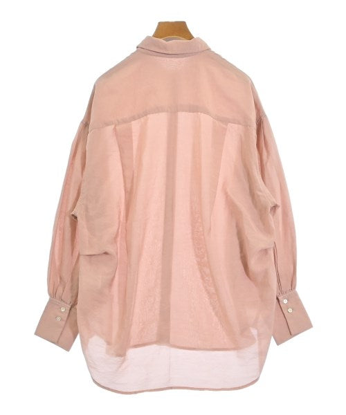 apart by lowrys เสื้อลำลอง