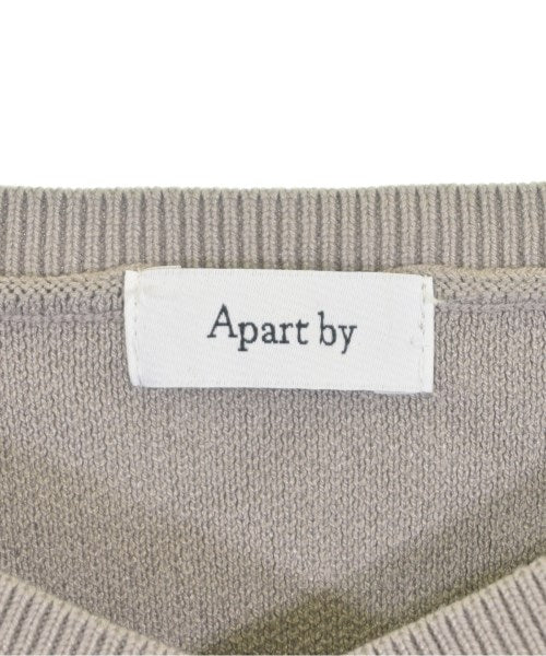 apart by lowrys เสื้อกันหนาว