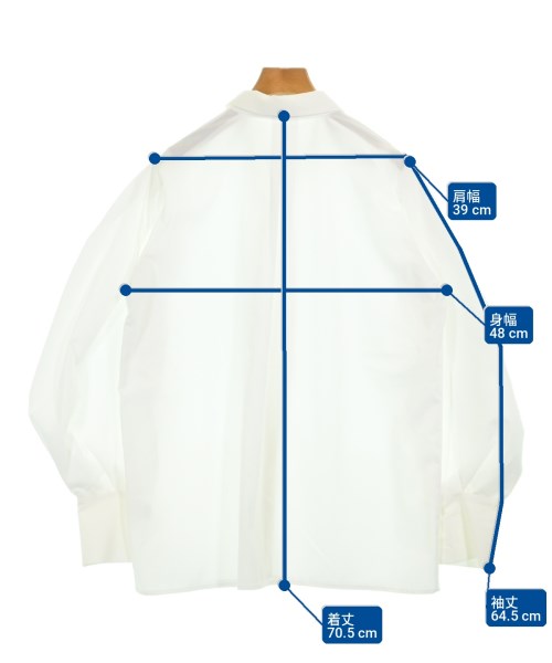 apart by lowrys เสื้อลำลอง