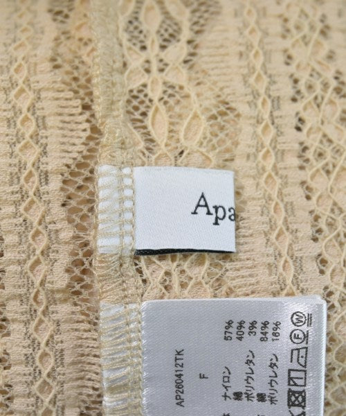 apart by lowrys เสื้อสตรี