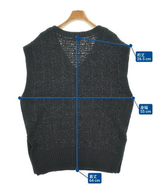 apart by lowrys เสื้อกั๊ก