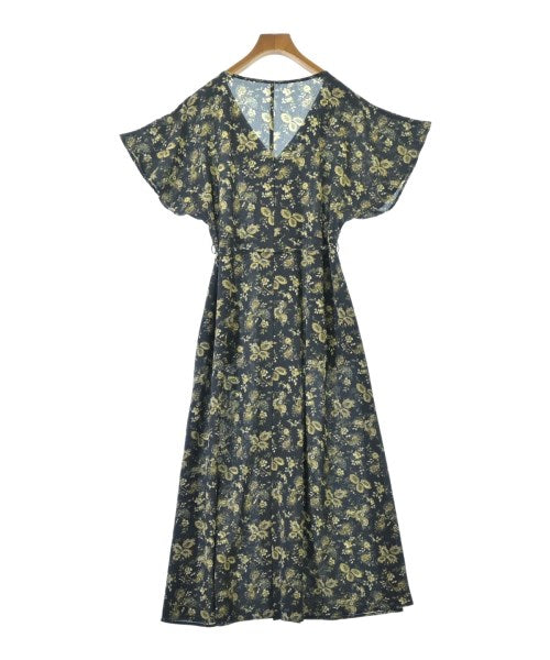 apart by lowrys ชุดเดรส