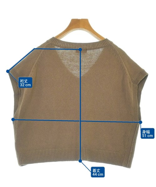 apart by lowrys เสื้อกั๊ก