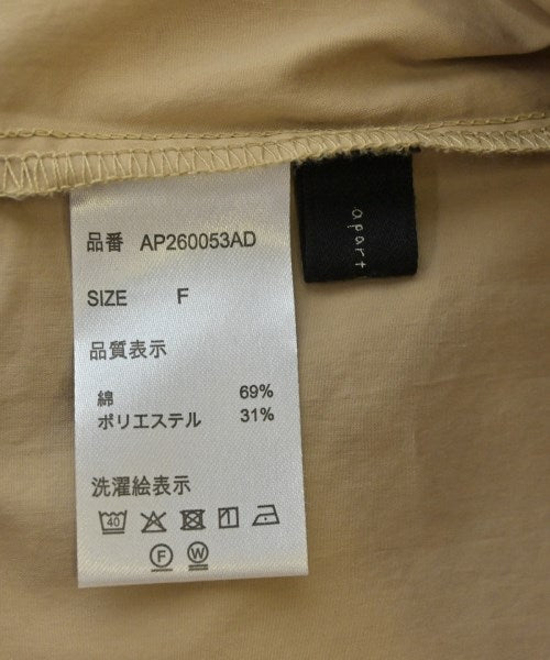 apart by lowrys เสื้อสตรี