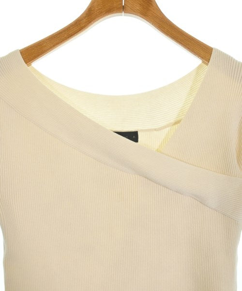apart by lowrys เสื้อกันหนาว