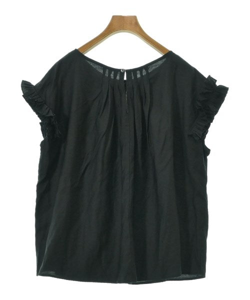 apart by lowrys เสื้อสตรี