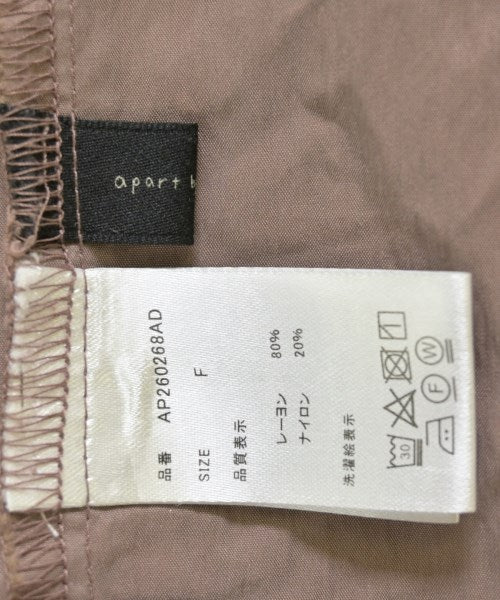 apart by lowrys เสื้อสตรี