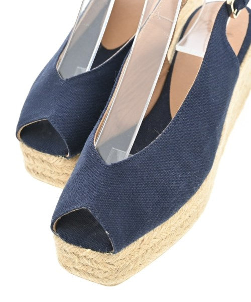 Castaner รองเท้าพื้นเชือกสาน