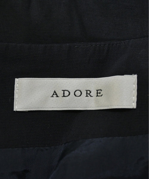 ADORE กระโปรงยาวถึงเข่า