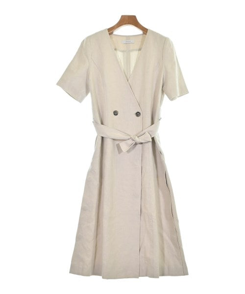 ADORE ชุดเดรส