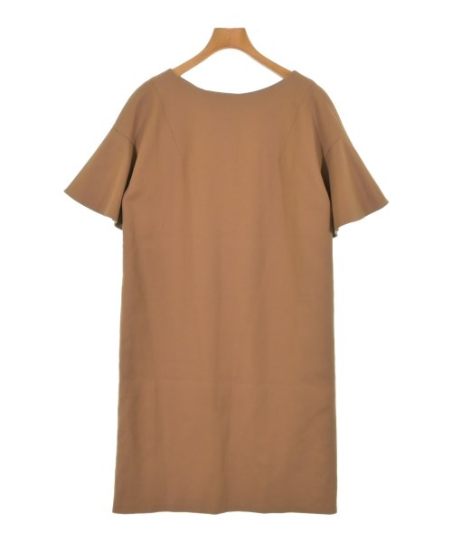 ADORE ชุดเดรส