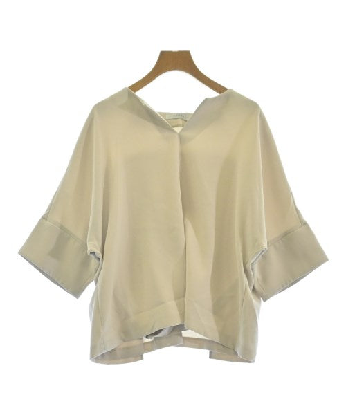 ADORE เสื้อสตรี