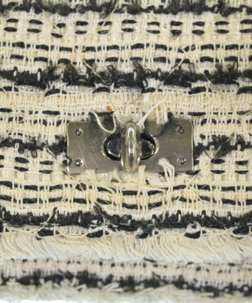 ADORE กระเป๋าสะพาย