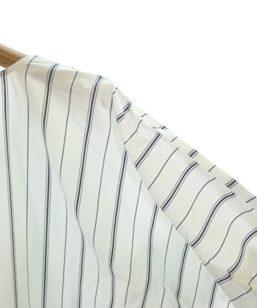 ADORE เสื้อสตรี