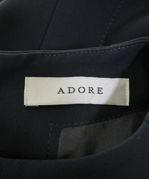 ADORE ชุดเดรส