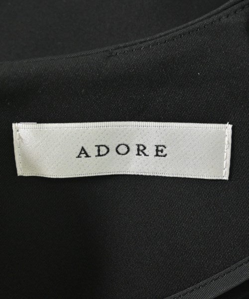 ADORE ชุดเดรส