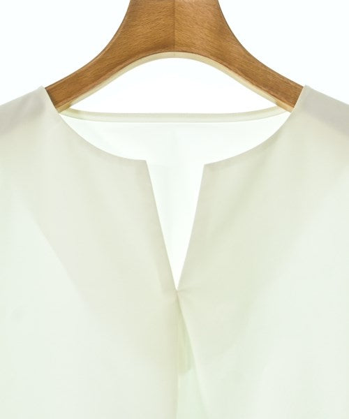 ADORE เสื้อสตรี