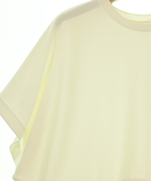 ADORE เสื้อยืด/เสื้อท็อปส์