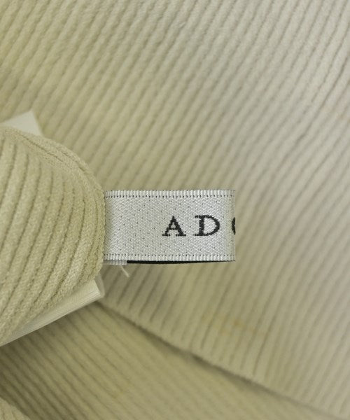 ADORE เสื้อยืด/เสื้อท็อปส์