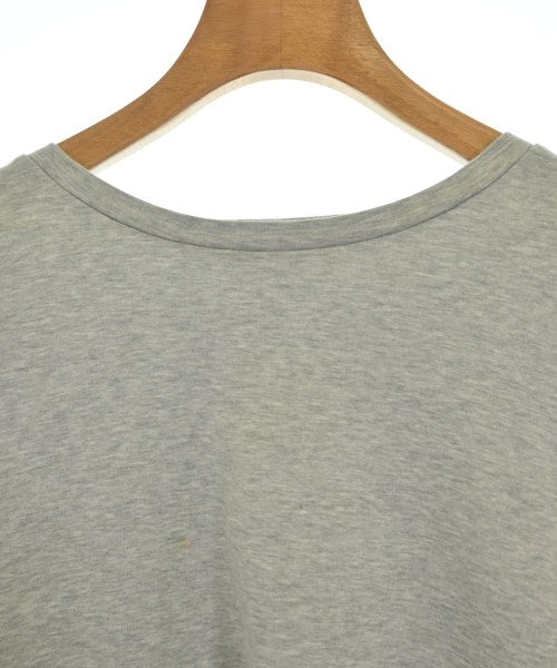 ADORE เสื้อยืด/เสื้อท็อปส์