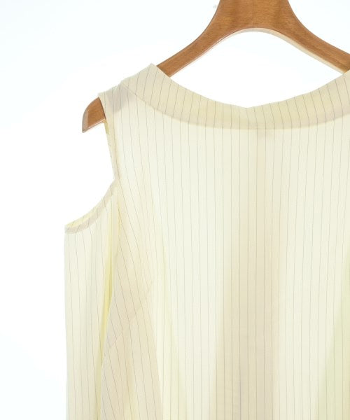 ADORE เสื้อสตรี