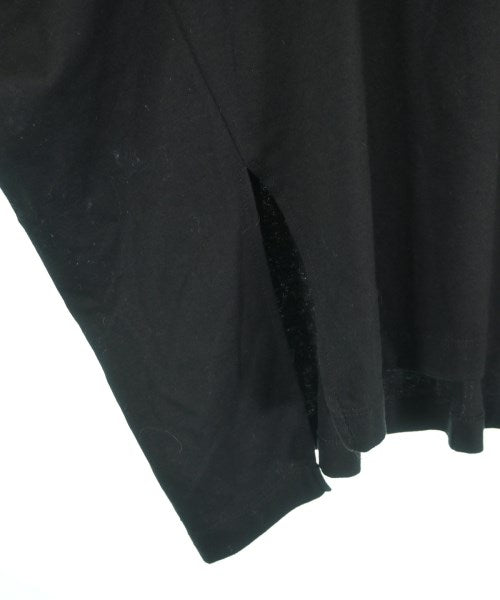ADORE เสื้อยืด/เสื้อท็อปส์