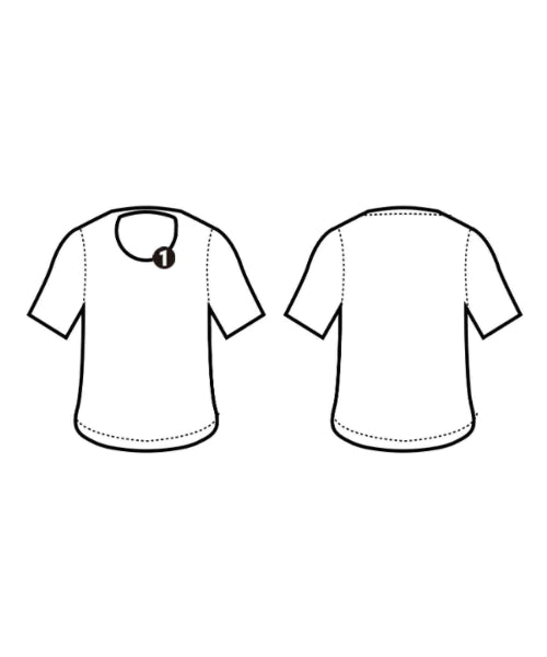 ADORE เสื้อยืด/เสื้อท็อปส์