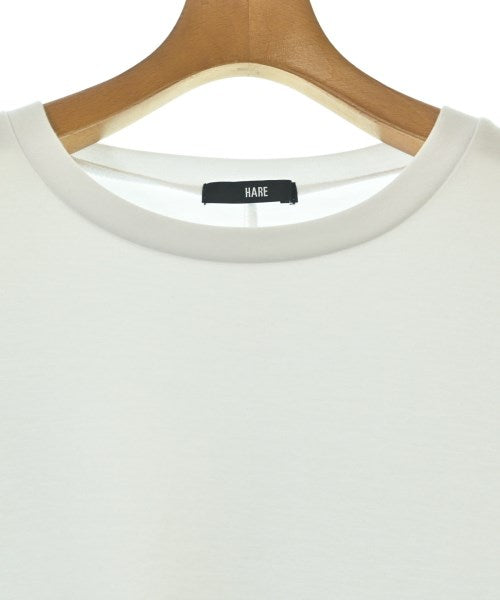 HARE เสื้อยืด/เสื้อท็อปส์