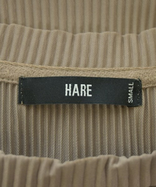 HARE เสื้อยืด/เสื้อท็อปส์