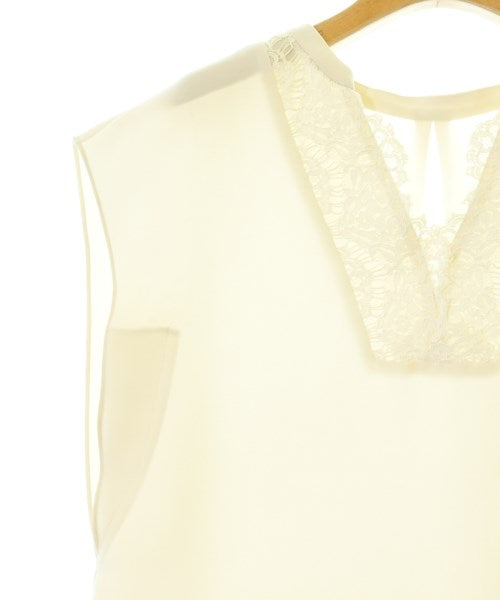 Jewel Changes เสื้อลำลอง