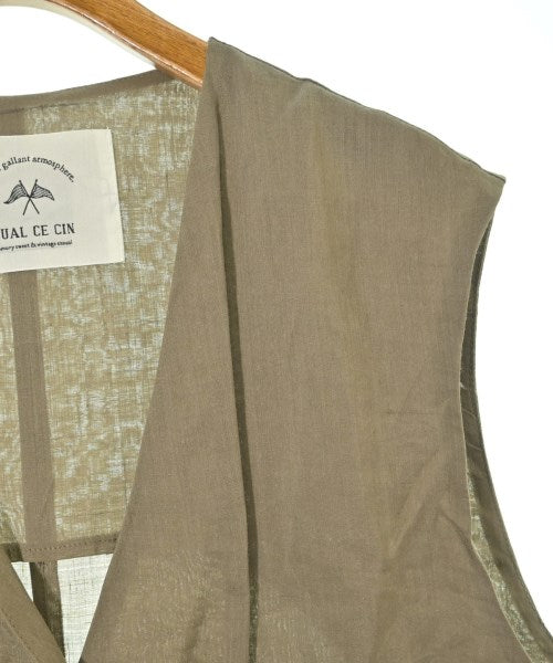 pual ce cin เสื้อกั๊ก