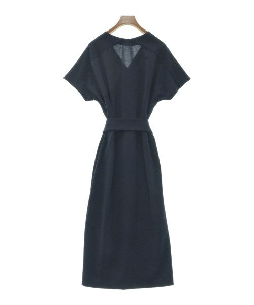 Unaca ชุดเดรส