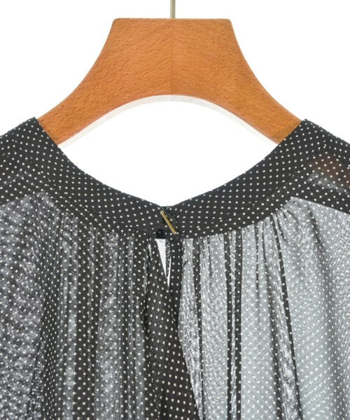 Unaca ชุดเดรส