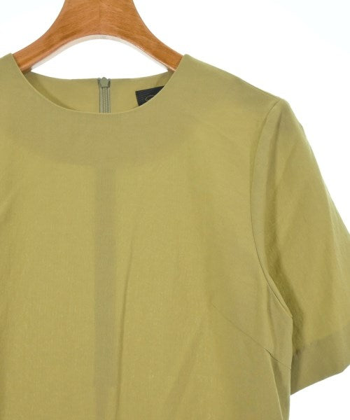 Unaca เสื้อสตรี