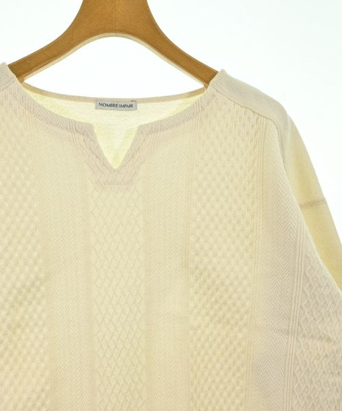 NOMBRE IMPAIR เสื้อยืด/เสื้อท็อปส์