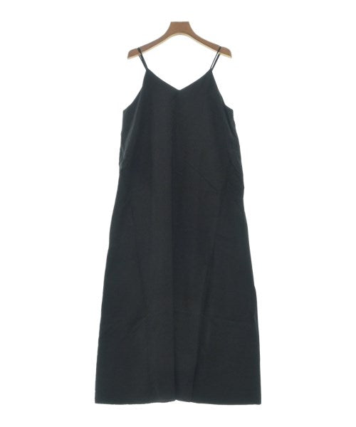 heliopole ชุดเดรส