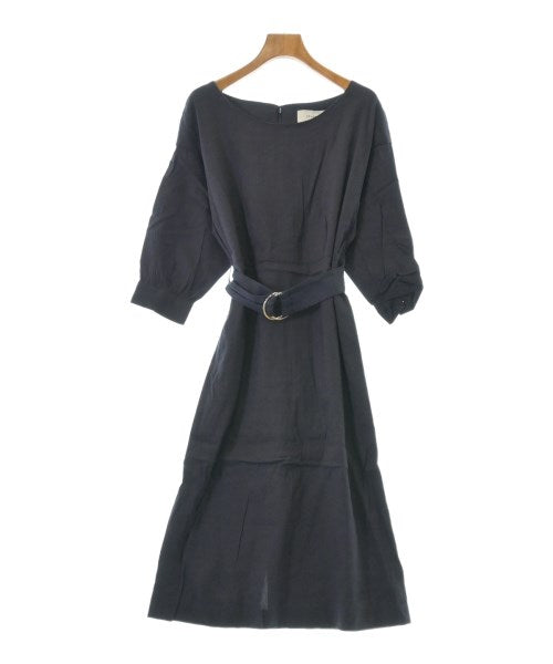 heliopole ชุดเดรส