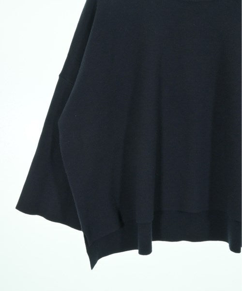 heliopole เสื้อกันหนาว