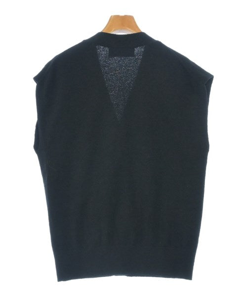 heliopole เสื้อกั๊ก