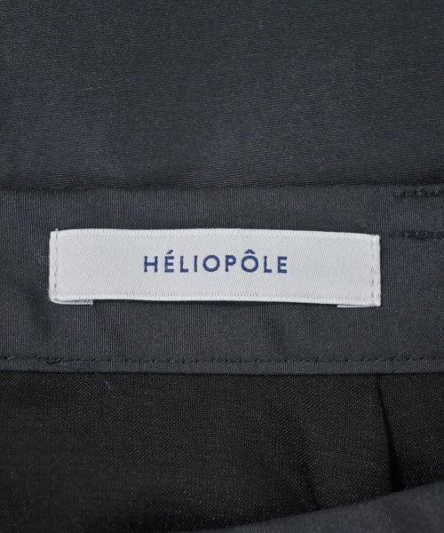 heliopole กระโปรงยาวถึงเข่า