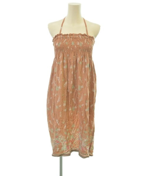 foundfles ชุดเดรส